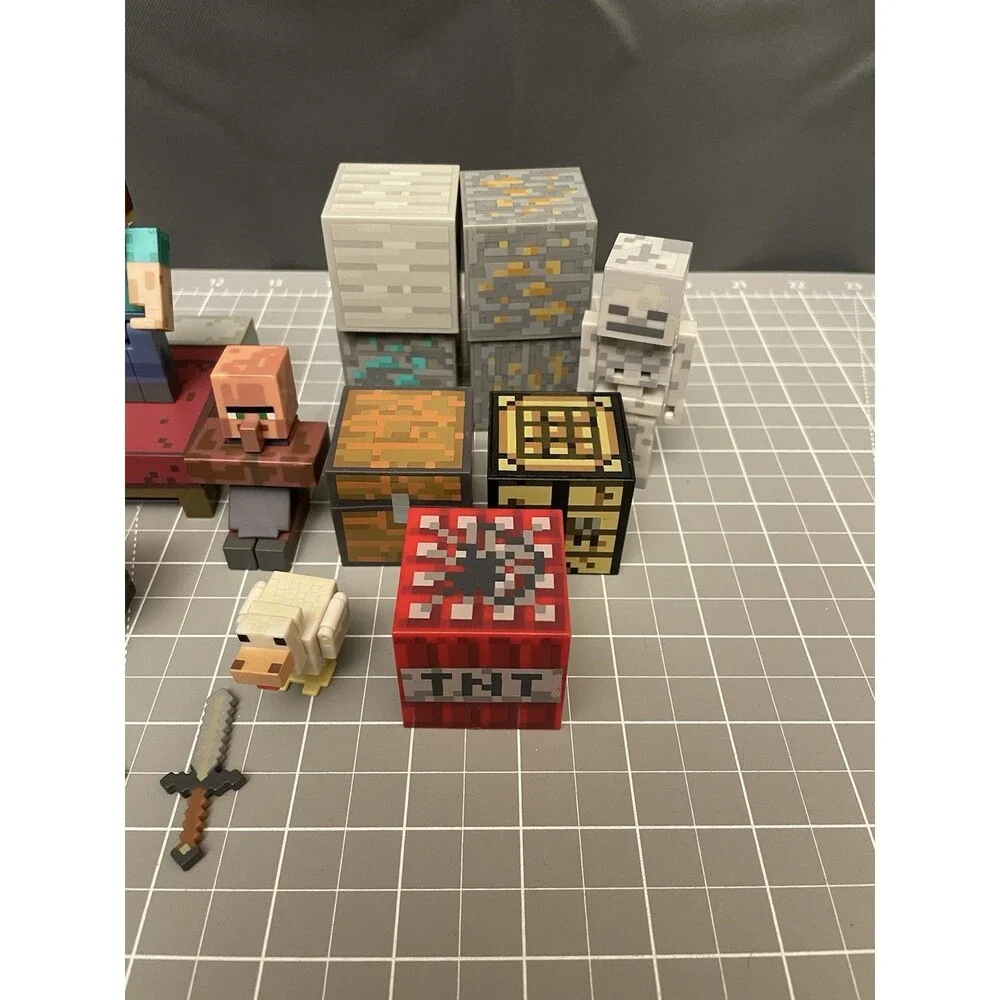 Minecraft Figures Lot Of 38 Animals Blocks Bed Weapons Jazwares Mojang